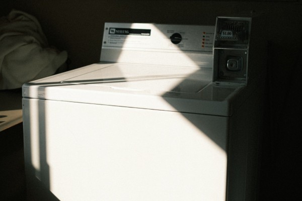 6 Useful Hacks in Moving Your Washer and Dryer Easily